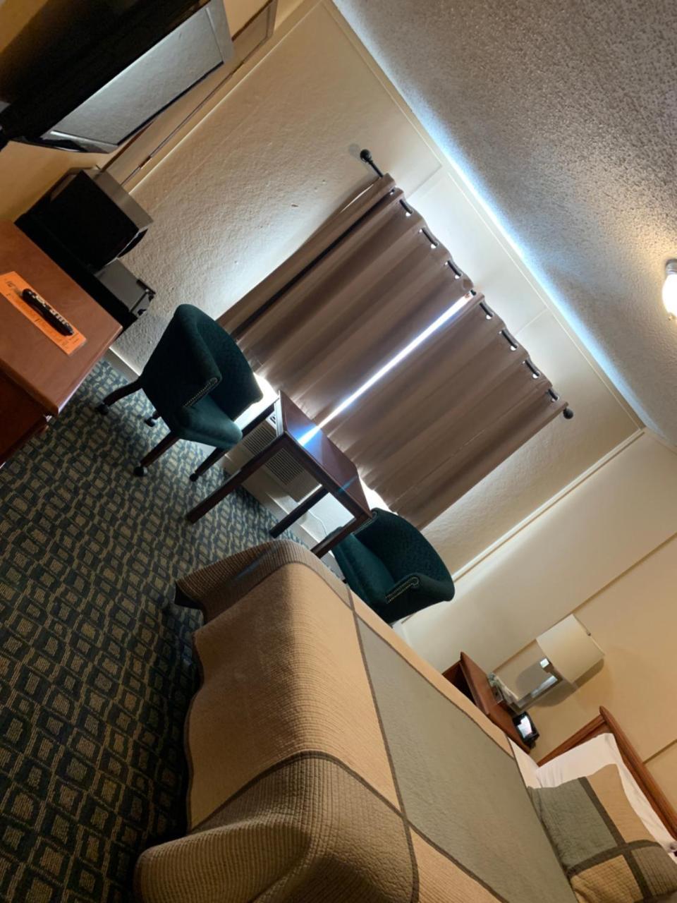 Townhouse Inn & Suites Klamath Falls Exteriér fotografie